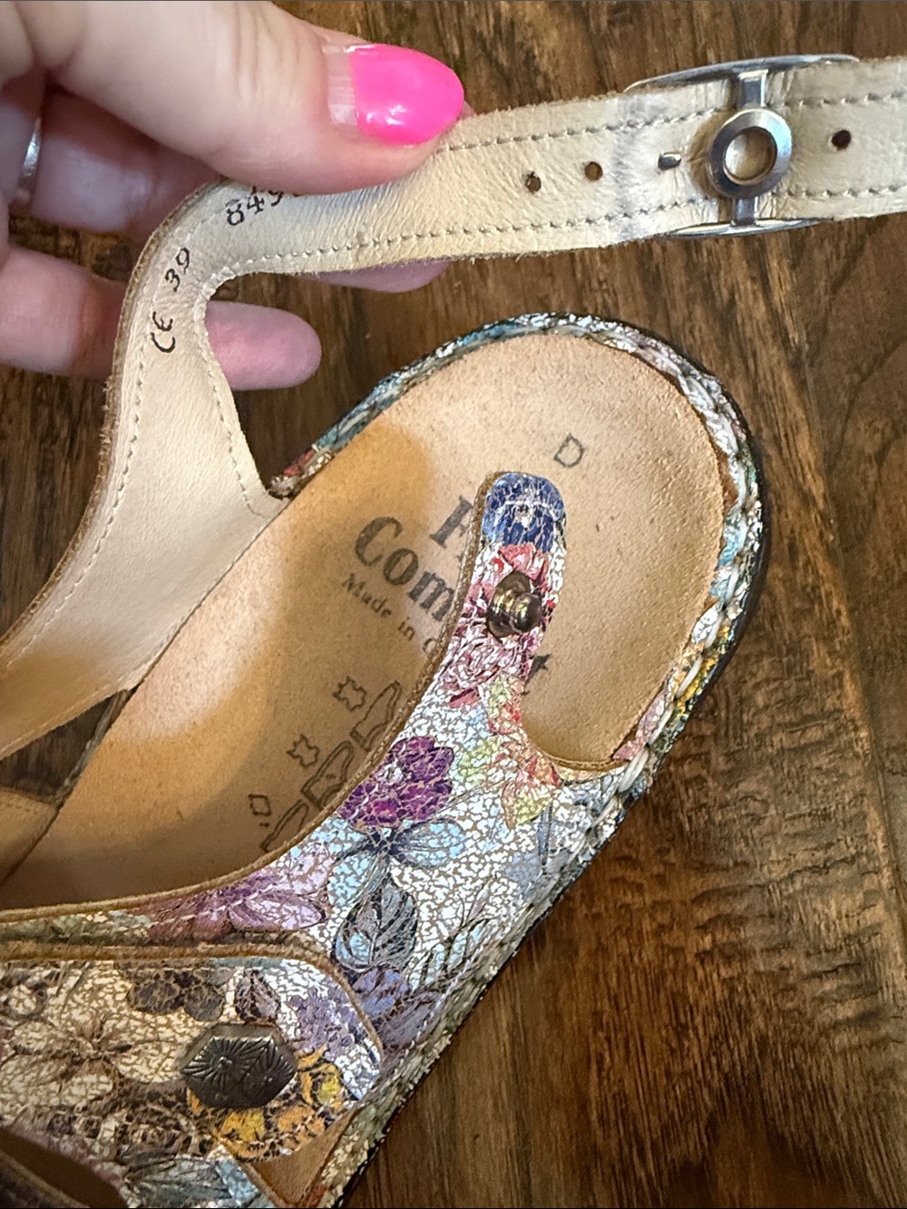 NWOT, Finn Comfort Milo sandals, size 39/8/8.5 - Picture 7 of 10